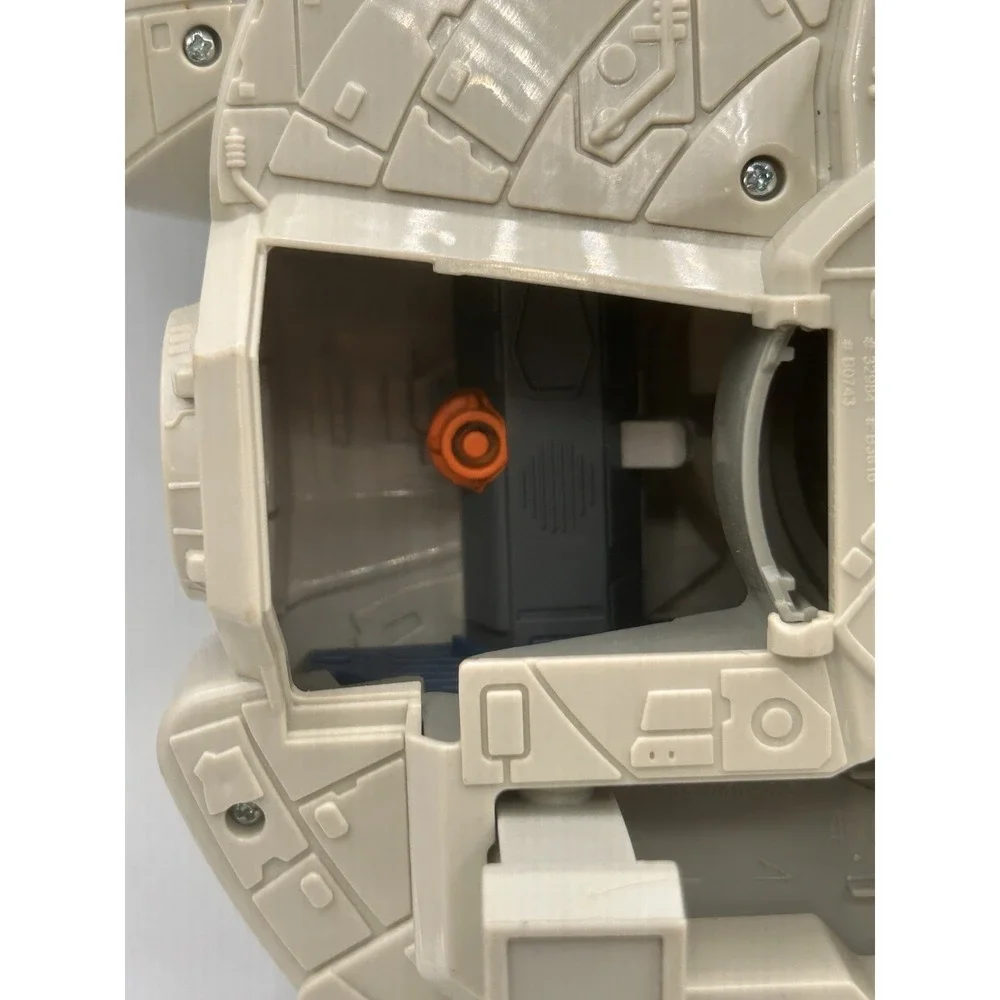 2011 Hasbro Star Wars Galactic Heroes Millennium Falcon Spaceship‎ Incomplete
